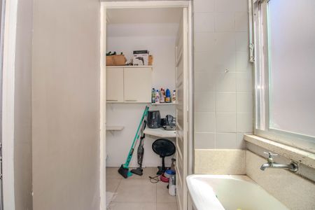 Apartamento à venda com 88m², 3 quartos e 1 vagaÁrea de Serviço