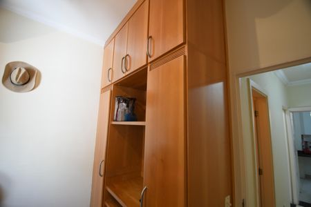 Casa à venda com 386m², 5 quartos e 4 vagasQuarto de Serviço