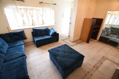 Casa à venda com 386m², 5 quartos e 4 vagasSala