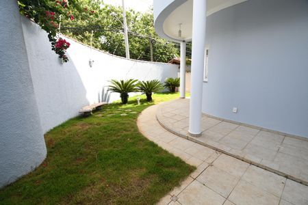 Casa à venda com 386m², 5 quartos e 4 vagasJardim