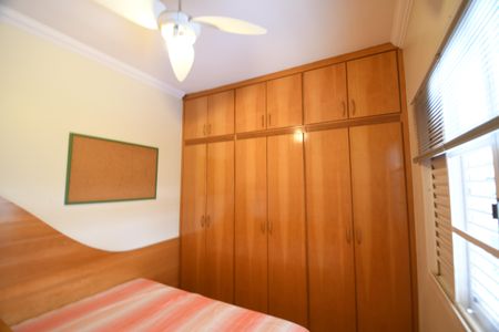 Casa à venda com 386m², 5 quartos e 4 vagasQuarto 1