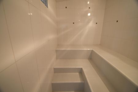 Casa à venda com 386m², 5 quartos e 4 vagasSauna