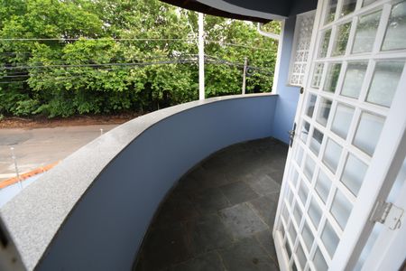 Casa à venda com 386m², 5 quartos e 4 vagasEscritório