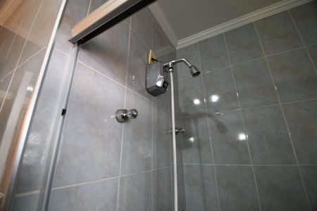 Casa à venda com 386m², 5 quartos e 4 vagasBanheiro Social