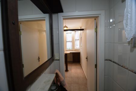 Casa à venda com 386m², 5 quartos e 4 vagasLavabo