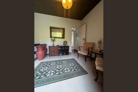 Casa à venda com 4 quartos, 600m² em Itaipu, Niterói