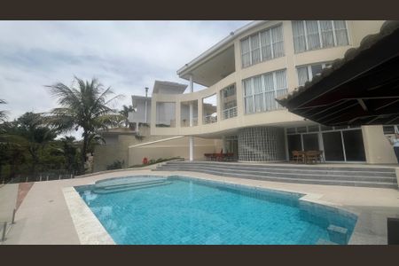 Casa de condomínio à venda com 980m², 5 quartos e 6 vagasÁrea Externa