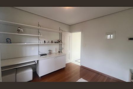 Casa de condomínio à venda com 980m², 5 quartos e 6 vagasSuíte 1