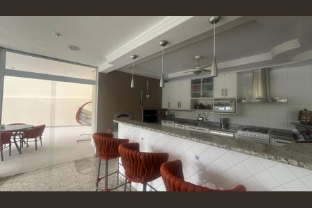 Casa de condomínio à venda com 980m², 5 quartos e 6 vagasEspaço Gourmet