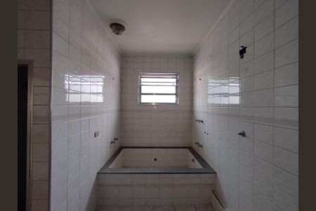 Casa à venda com 875m², 7 quartos e 5 vagasBanheiro - torneira