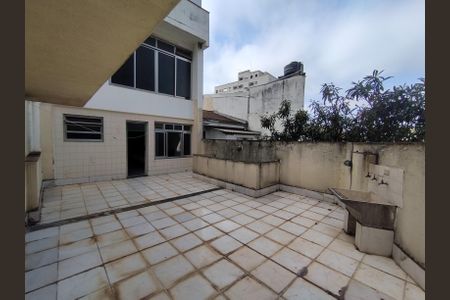 Casa à venda com 875m², 7 quartos e 5 vagasÁrea de Serviço 1