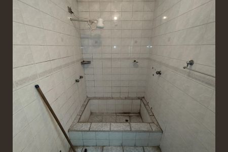 Casa à venda com 875m², 7 quartos e 5 vagasBanheiro - torneira