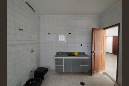 Casa à venda com 875m², 7 quartos e 5 vagasBanheiro - torneira