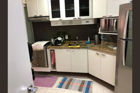 Apartamento à venda com 120m², 3 quartos e 2 vagas
