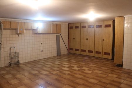 Casa à venda com 228m², 3 quartos e 3 vagasGaragem