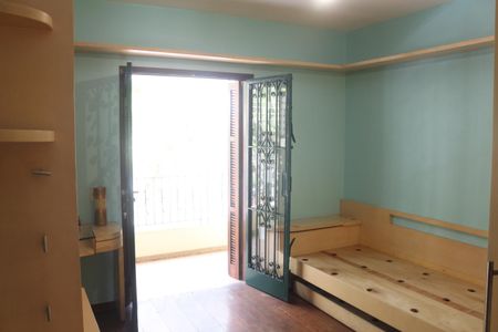 Casa à venda com 228m², 3 quartos e 3 vagasQuarto 1