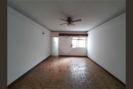 Casa à venda com 3 quartos, 216m² em Mirandópolis, São Paulo