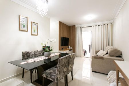 Apartamento para alugar com 95m², 3 quartos e 1 vaga Apartamento para alugar com 95m², 3 quartos e 1 vagaSala