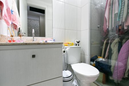 Apartamento para alugar com 95m², 3 quartos e 1 vaga Apartamento para alugar com 95m², 3 quartos e 1 vagaBanheiro da Suíte