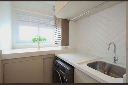 Apartamento à venda com 65m², 2 quartos e 1 vaga Apartamento à venda com 65m², 2 quartos e 1 vagaÁrea de Serviço