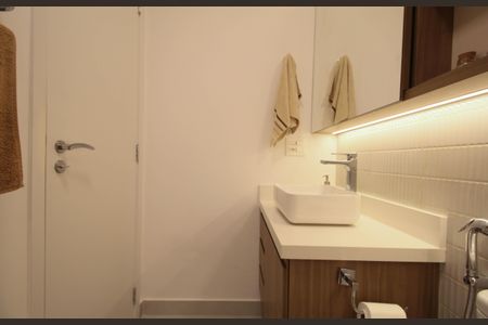 Apartamento à venda com 65m², 2 quartos e 1 vaga Apartamento à venda com 65m², 2 quartos e 1 vagaBanheiro da Suíte 1