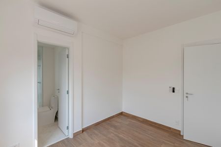 Apartamento à venda com 154m², 3 quartos e 2 vagasSuíte 2