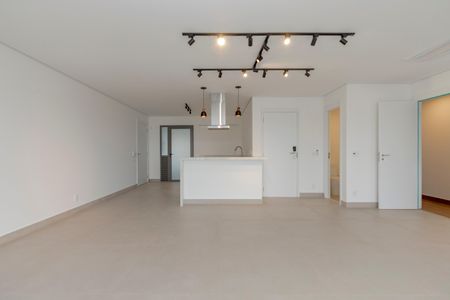 Sala de apartamento à venda com 3 quartos, 154m² em Campo Belo, São Paulo