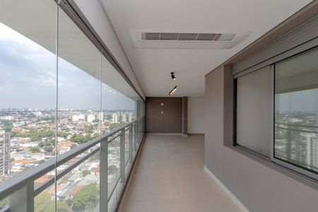 Apartamento à venda com 154m², 3 quartos e 2 vagasVaranda