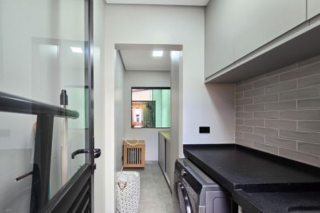 Casa à venda com 131m², 3 quartos e 3 vagas Casa à venda com 131m², 3 quartos e 3 vagasÁrea de Serviço