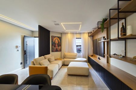 Casa à venda com 131m², 3 quartos e 3 vagas Casa à venda com 131m², 3 quartos e 3 vagasSala