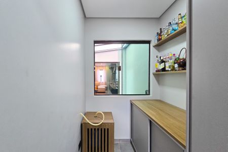 Casa à venda com 131m², 3 quartos e 3 vagas Casa à venda com 131m², 3 quartos e 3 vagasÁrea de Serviço