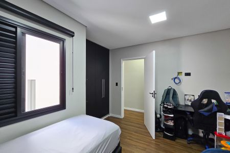 Casa à venda com 131m², 3 quartos e 3 vagas Casa à venda com 131m², 3 quartos e 3 vagasQuarto 2