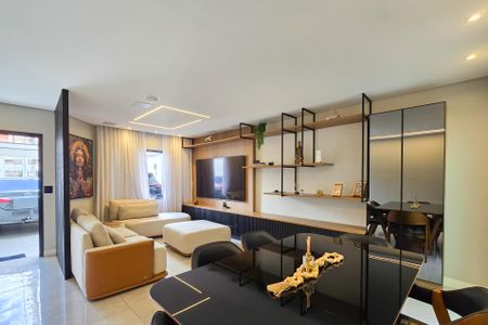 Sala de casa à venda com 3 quartos, 131m² em Nova Petrópolis, São Bernardo do Campo