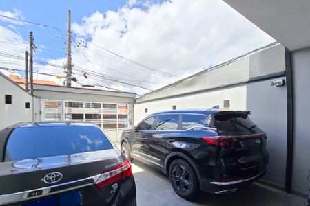 Casa à venda com 131m², 3 quartos e 3 vagas Casa à venda com 131m², 3 quartos e 3 vagasGaragem