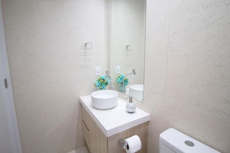 Apartamento para alugar com 32m², 1 quarto e sem vagaBanheiro da Suíte
