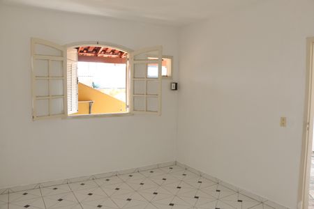 Quarto de apartamento para alugar com 1 quarto, 52m² em Viga, Nova Iguaçu