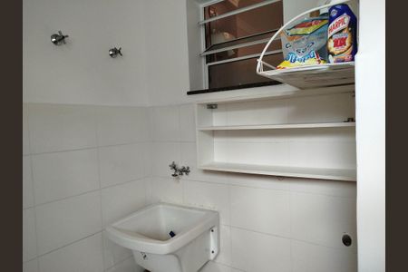 Apartamento à venda com 45m², 2 quartos e 1 vagaÁrea de Serviço