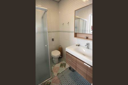 Casa à venda com 300m², 3 quartos e 2 vagasBanheiro