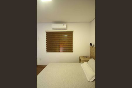 Casa à venda com 300m², 3 quartos e 2 vagasQuarto