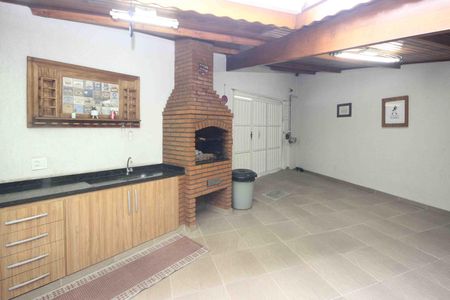 Casa à venda com 300m², 3 quartos e 2 vagasQuintal