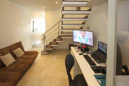 Casa à venda com 300m², 3 quartos e 2 vagasLavabo