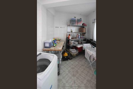 Casa à venda com 300m², 3 quartos e 2 vagasÁrea de Serviço