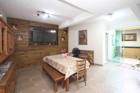 Casa à venda com 300m², 3 quartos e 2 vagasEspaço Gourmet