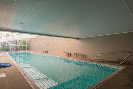 Apartamento para alugar com 50m², 1 quarto e 1 vaga Apartamento para alugar com 50m², 1 quarto e 1 vagaÁrea comum - Piscina coberta