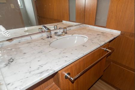 Apartamento para alugar com 50m², 1 quarto e 1 vaga Apartamento para alugar com 50m², 1 quarto e 1 vagaBanheiro