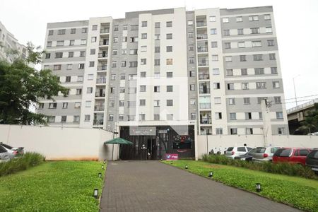 Apartamento à venda com 37m², 2 quartos e sem vaga Apartamento à venda com 37m², 2 quartos e sem vagaFachada e portaria