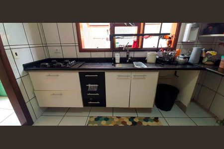 Casa à venda com 350m², 3 quartos e 2 vagas