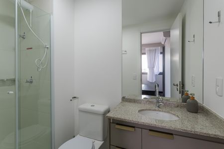 Apartamento para alugar com 25m², 1 quarto e sem vaga Apartamento para alugar com 25m², 1 quarto e sem vagaBanheiro da Suíte