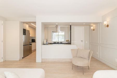 Sala de apartamento à venda com 2 quartos, 139m² em Chácara Itaim, São Paulo