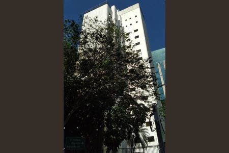 Apartamento para alugar com 139m², 2 quartos e 2 vagasFachada